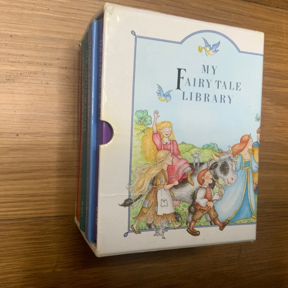 “My Fairy Tale Library” Eight Little Books in Slipcase